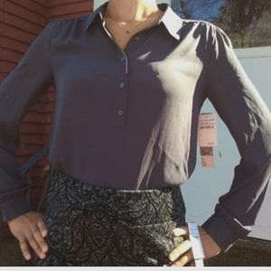 💜5/$25💜 Sheer Med Top